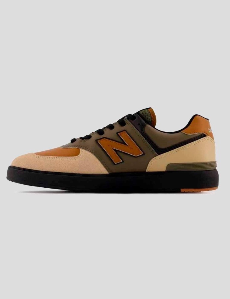 Zapatillas NEW BALANCE 574 court olive with black